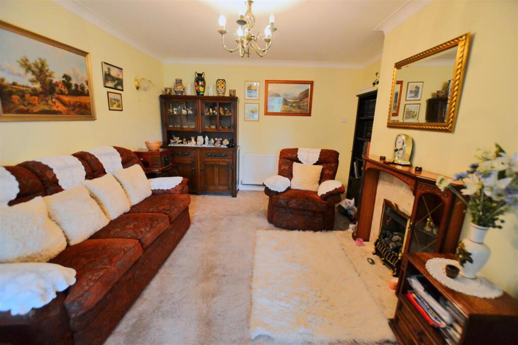 Additional image 10 of Pooleys Lane, Welham Green