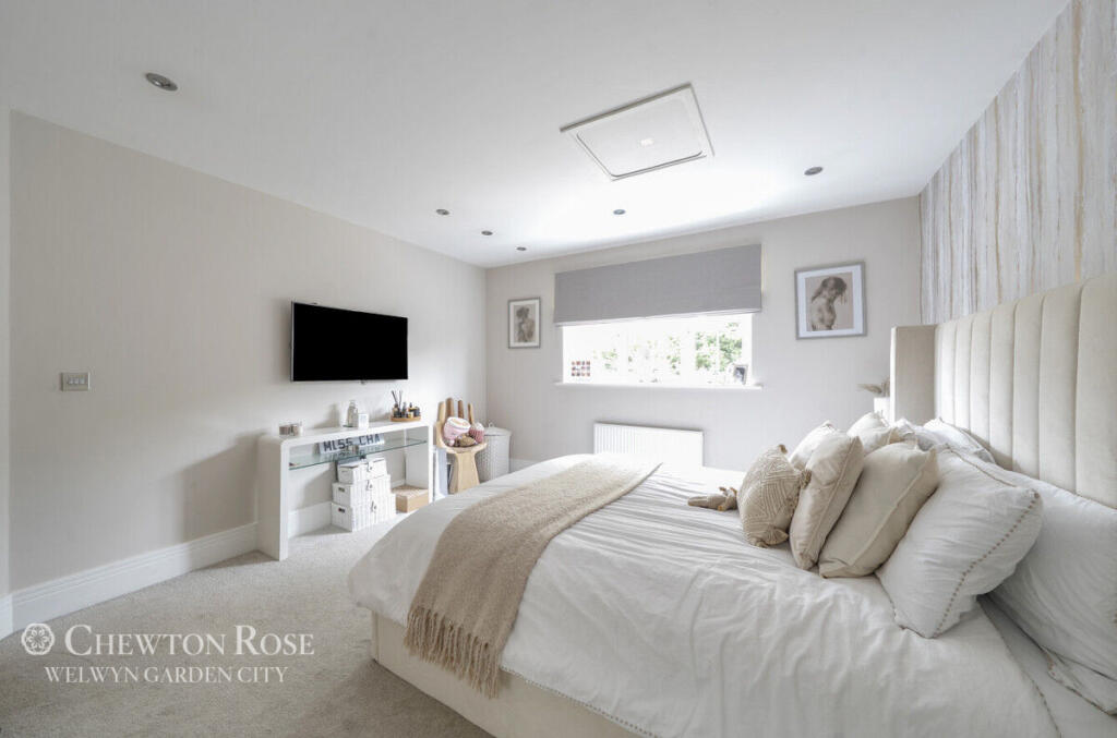 Additional image 20 of Sevenacres, Welwyn