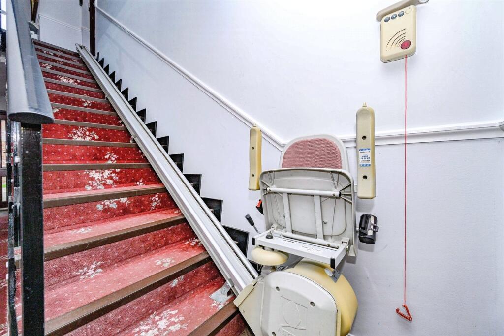 Additional image 10 of Arcadian Court, Harpenden