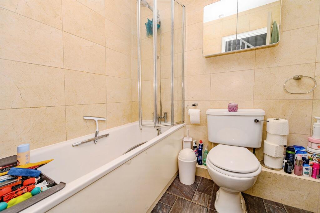 Additional image 13 of Robins Close, London Colney, St. Albans