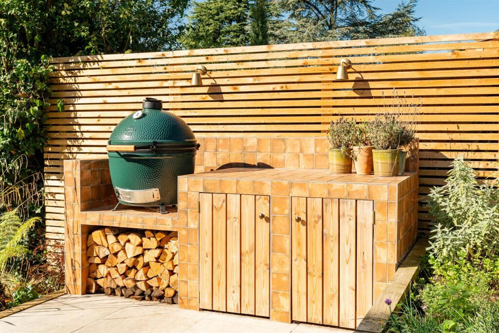 Additional image 42 of Rosecroft Lane, Welwyn