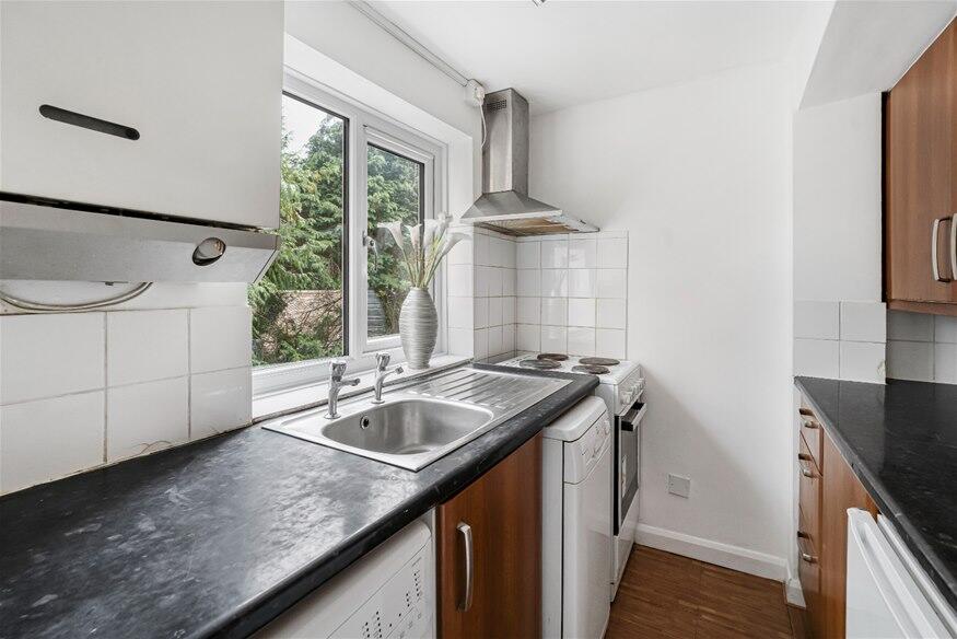 Additional image 12 of Station Road, Harpenden, AL5