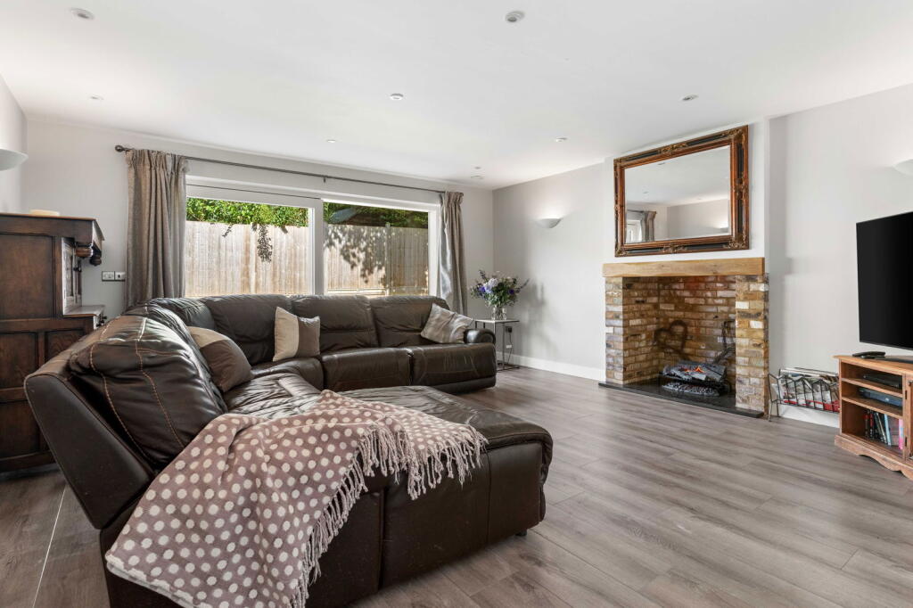 Additional image 13 of Spectacular five bed eco-home with additional living space