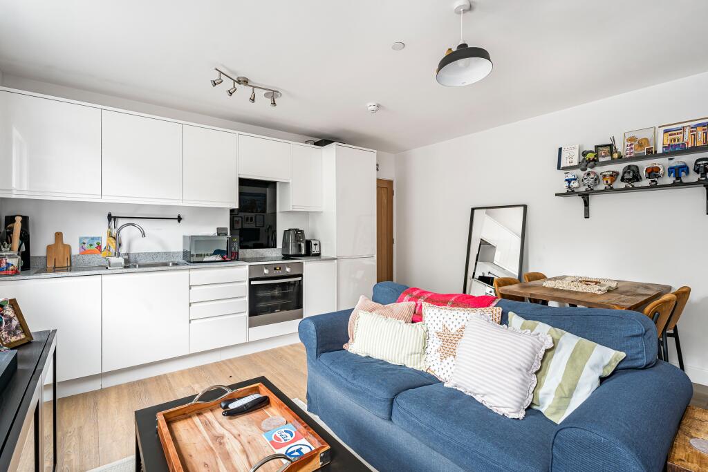 Additional image 7 of Porters Wood House, St Albans, AL3