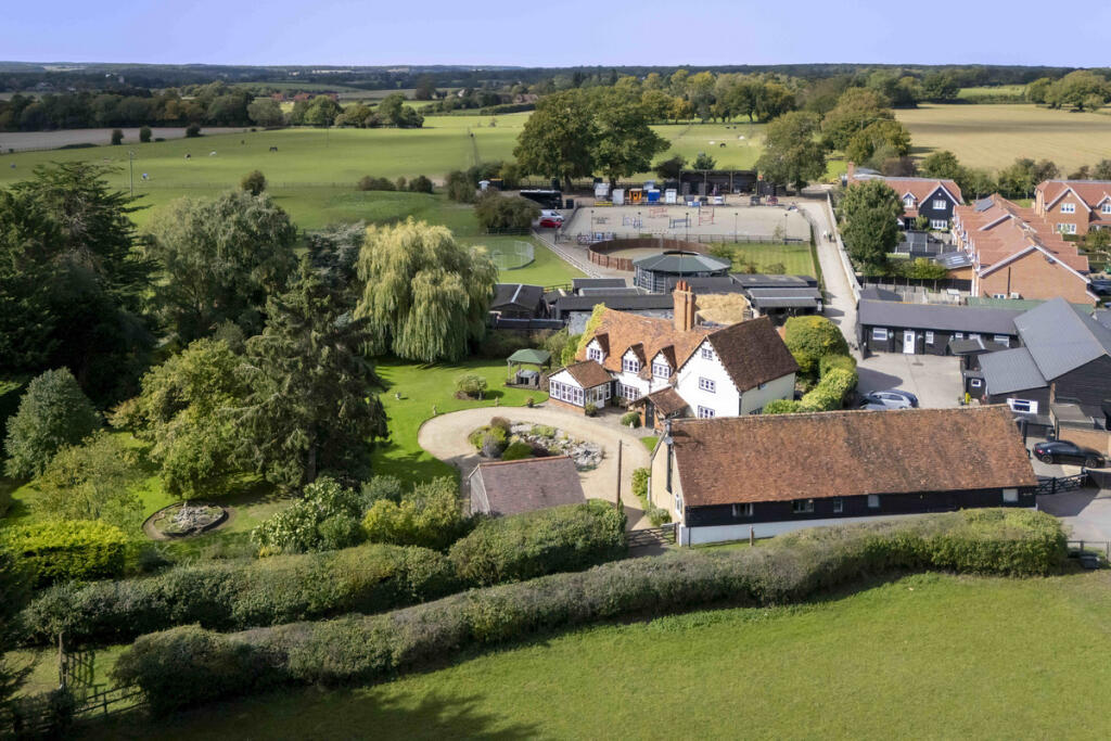 Additional image 34 of Pottersheath Road, Welwyn, AL6