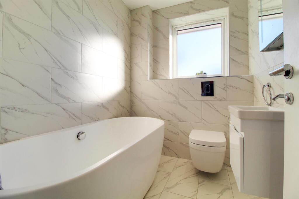 Additional image 8 of 26 Welham Manor, Welham Green