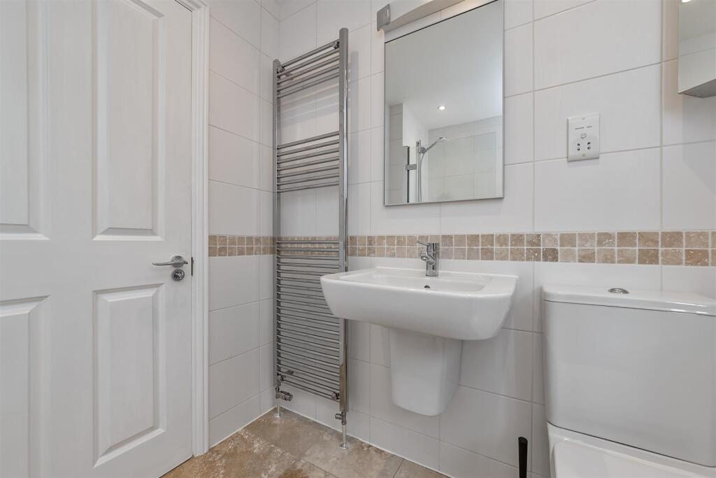 Additional image 46 of Sheppards Close, St Albans