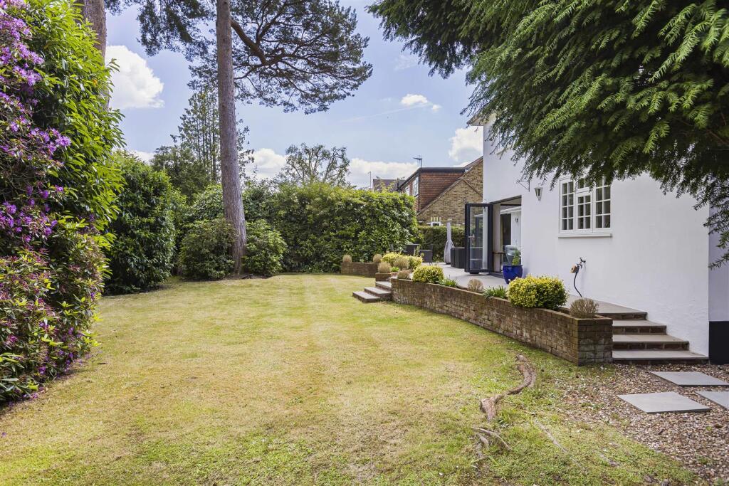 Additional image 42 of Pine Grove, Brookmans Park