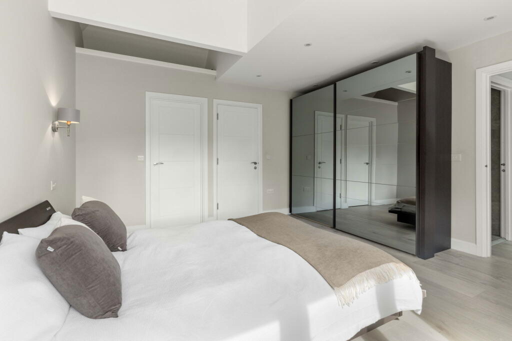 Additional image 19 of Spectacular five bed eco-home with additional living space