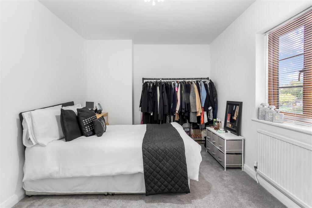 Additional image 11 of Pooleys Lane, Welham Green, Herts