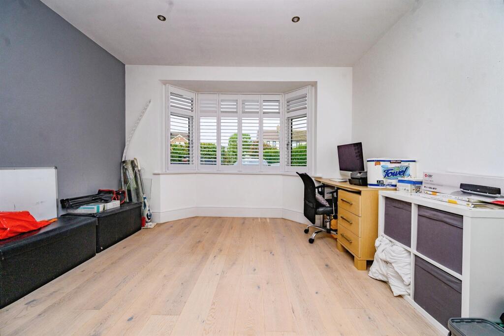 Additional image 14 of Park Street Lane, Park Street, St. Albans