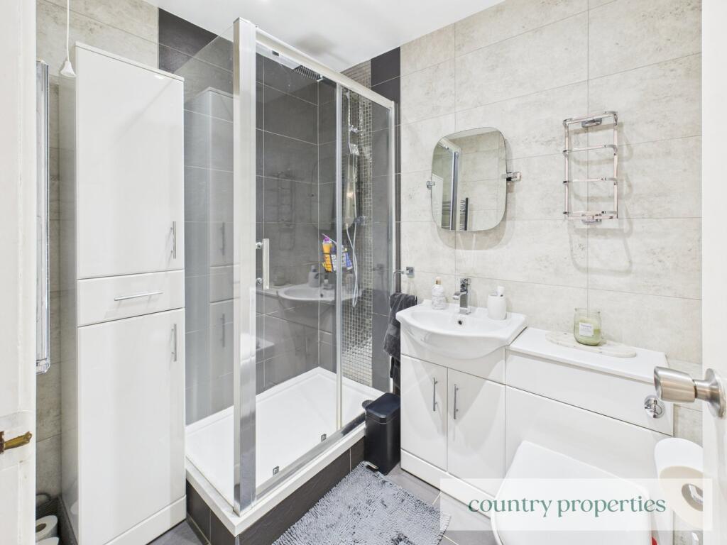 Additional image 13 of Yew Grove, Welwyn Garden City, AL7