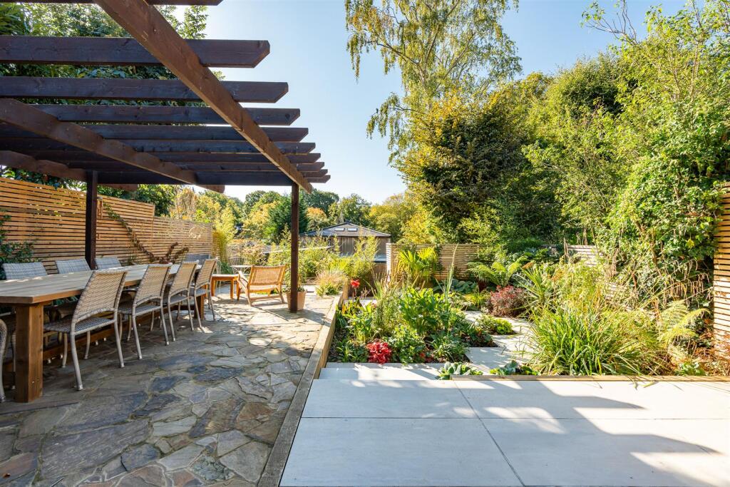 Additional image 41 of Rosecroft Lane, Welwyn