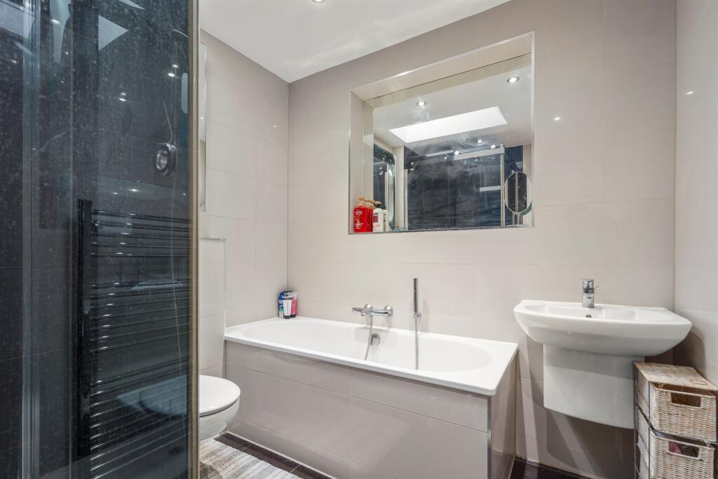 Additional image 18 of Park Street Lane, Park Street, St. Albans