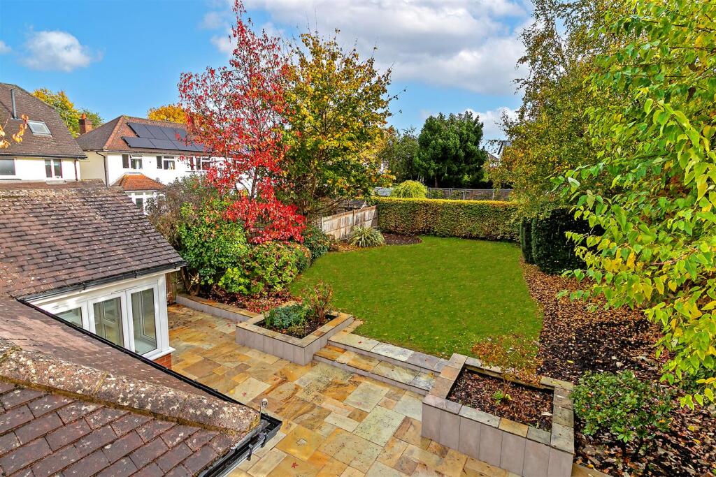 Additional image 53 of Sheppards Close, St Albans