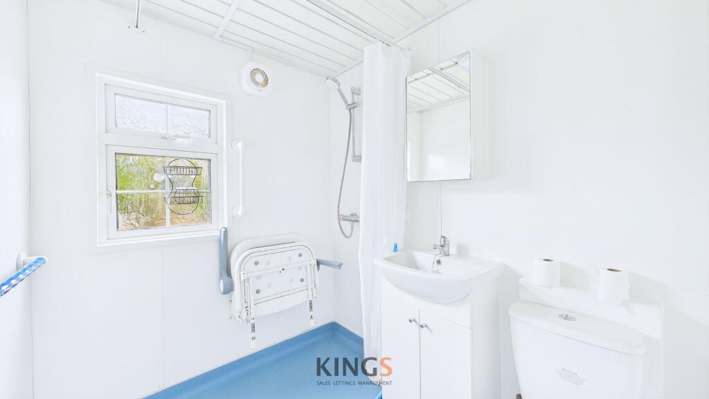 Additional image 10 of Woodside Lane, Hatfield, AL9