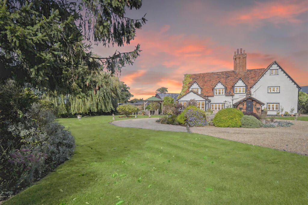 Additional image 15 of Pottersheath Road, Welwyn, AL6