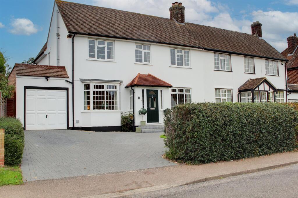 Additional image 43 of Moffats Lane, Brookmans Park