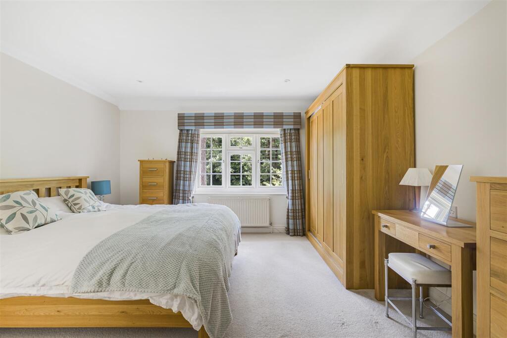 Additional image 24 of Pine Grove, Brookmans Park