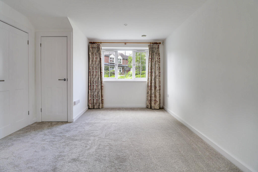 Additional image 2 of Langdale Avenue, Harpenden, Hertfordshire, AL5
