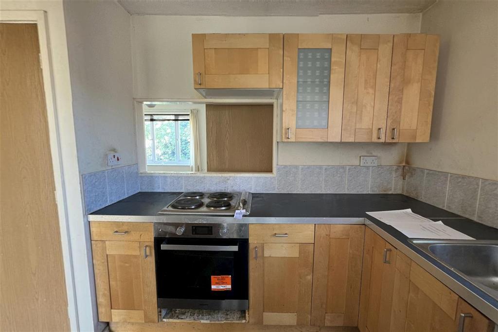 Additional image 8 of Yardley Wood Road, BIRMINGHAM