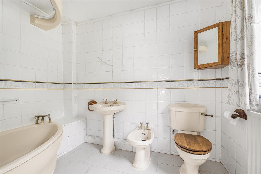 Additional image 11 of Jenning Wood, Welwyn