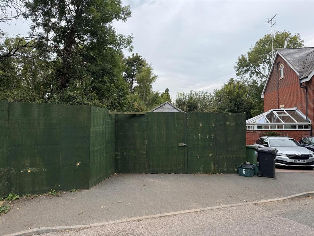 Additional image 13 of Meads Lane, Wheathampstead