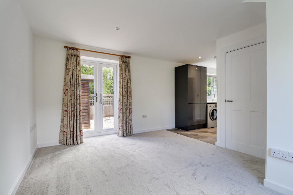 Additional image 9 of Langdale Avenue, Harpenden, Hertfordshire, AL5