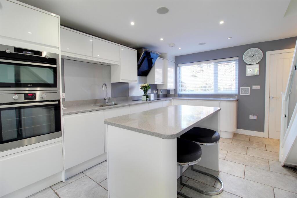 Additional image 13 of 26 Welham Manor, Welham Green