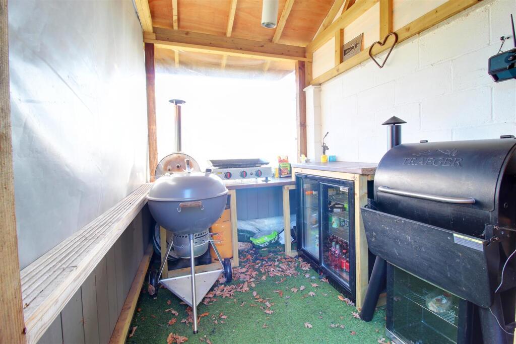 Additional image 19 of 26 Welham Manor, Welham Green