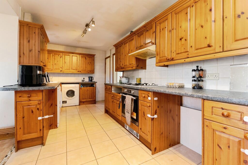 Additional image 18 of Knella Road, WELWYN GARDEN CITY