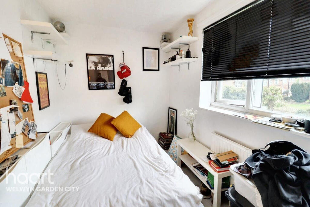 Additional image 10 of Vine Close, Welwyn Garden City