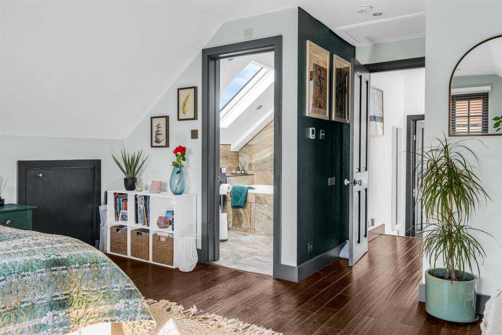 Additional image 30 of Rosecroft Lane, Welwyn