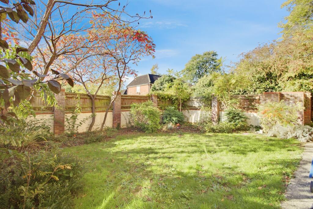 Additional image 13 of Howlands, Welwyn Garden City