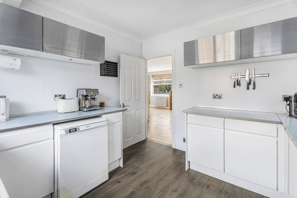 Additional image 8 of Batchwood Drive, St. Albans, Hertfordshire, AL3