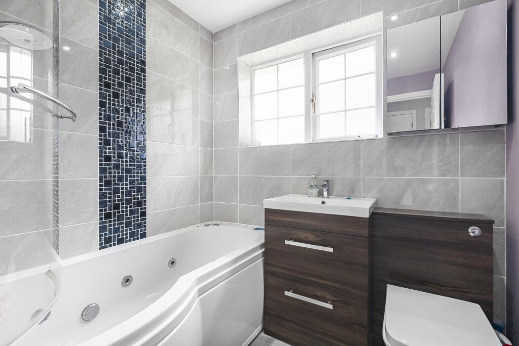 Additional image 15 of Coltsfoot, Welwyn Garden City, Hertfordshire, AL7