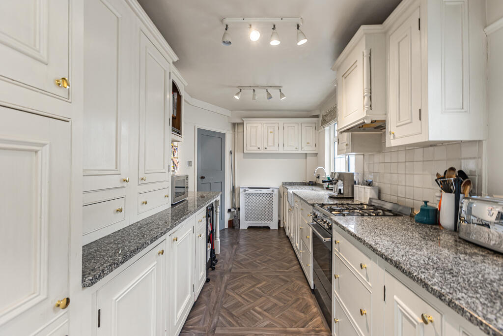 Additional image 4 of Brockswood Lane, Welwyn Garden City, AL8