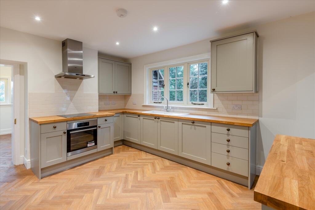 Additional image 2 of Hill End, Hatfield, Hertfordshire, AL9