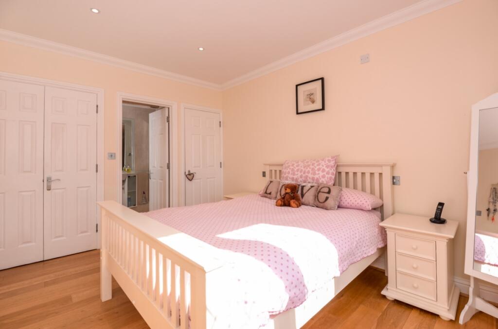 Additional image 4 of Highfield Lane Tyttenhanger AL4