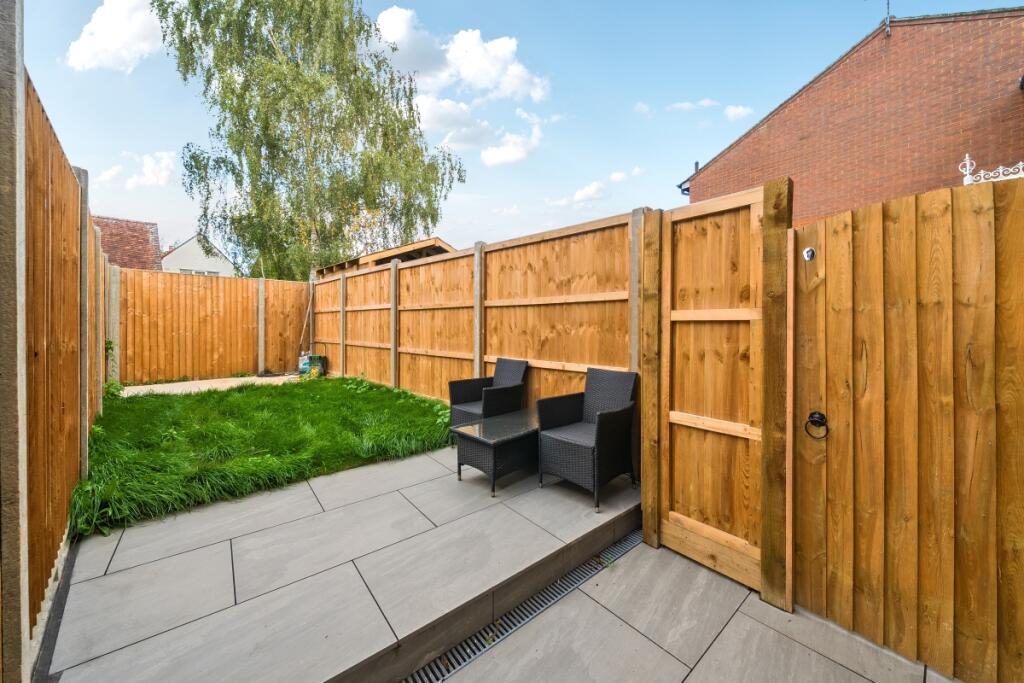 Additional image 8 of High Street Redbourn AL3