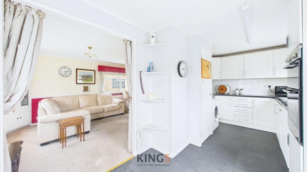 Additional image 7 of Woodside Lane, Hatfield, AL9