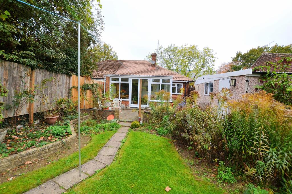 Additional image 26 of Pooleys Lane, Welham Green