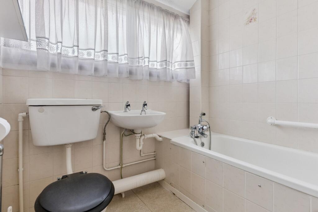 Additional image 13 of Brooksfield, Welwyn Garden City, Hertfordshire, AL7 2AN