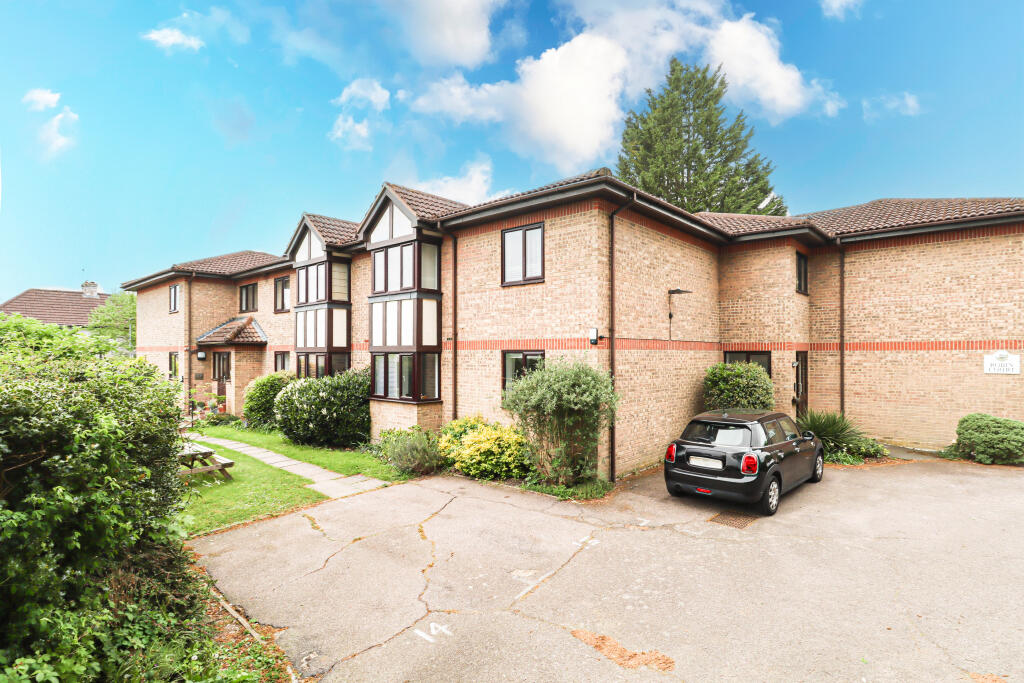 Additional image 8 of Robin Court, Westfield Road, Harpenden, AL5