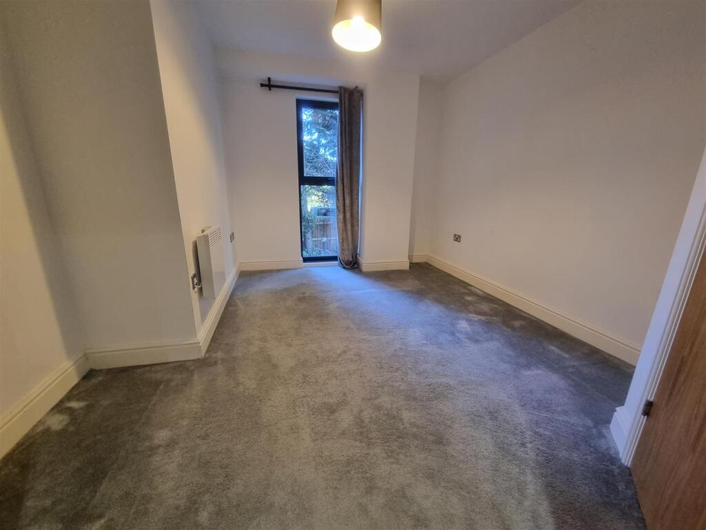 Additional image 5 of High Street, Kings Heath, Birmingham