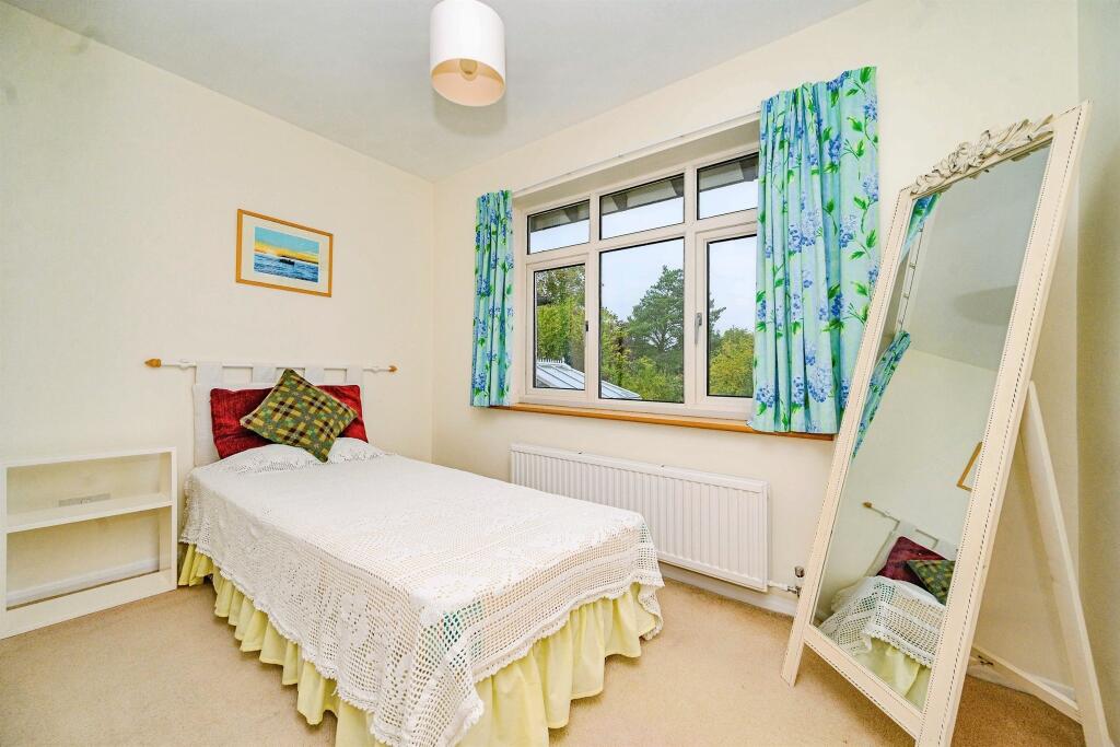 Additional image 10 of Woodfield Way, St. Albans