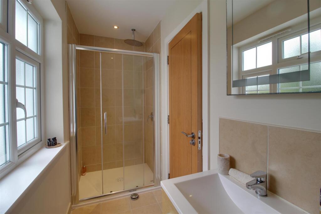 Additional image 25 of Moffats Lane, Brookmans Park