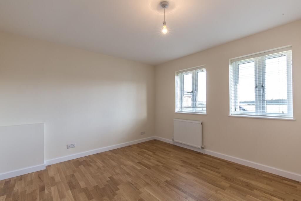 Additional image 6 of Stirling Way