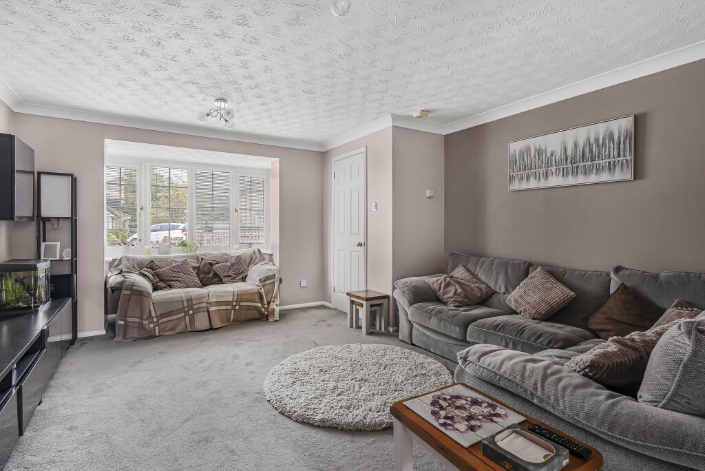 Additional image 3 of Coltsfoot, Welwyn Garden City, Hertfordshire, AL7