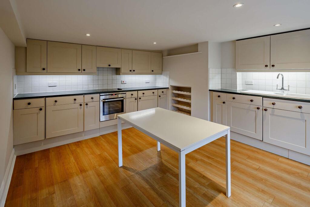 Additional image 5 of Fore Street, Hatfield, Hertfordshire, AL9